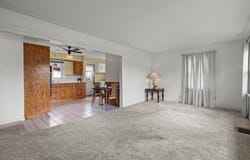6449 W 84th Street, Burbank, IL 60459