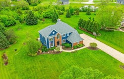 628 Sedge Meadow Ct, Oconomowoc, WI 53066