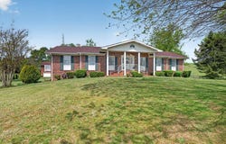 16471 Spring Valley Rd, Abingdon, VA 24210