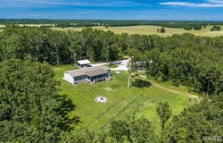 5963 Highway 17, Yukon, MO 65468