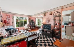 29606 Hoover Road, Warren, MI 48093