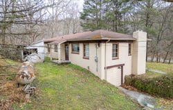 8104 Rich Patch Rd, Covington, VA 24426