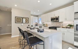 26852 Serif Place, Valencia, CA 91381