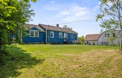 333 Old County Road, Rockland, ME 04841