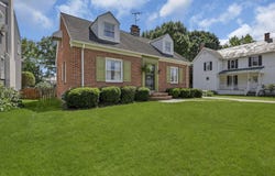 153 E Waterloo Street, Canal Winchester, OH 43110