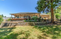 48482 E MEADOW WAY, Oakridge, OR 97463