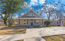 562 Lowndes Hill Road, Greenville, SC 29607