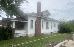 453  Elm Street, Chillicothe, MO 64601