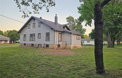 511 S State Street, Yates Center, KS 66783