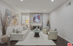 29061 Saddlebrook Dr, Agoura Hills, CA 91301