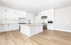 127 Oakstone, Irvine, CA 92618