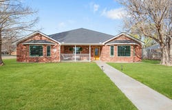 301 Floyd Avenue, Dumas, TX 79029