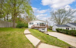 3742 School Street, Bridgman, MI 49106