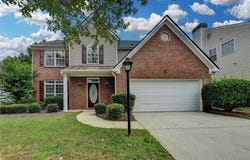 2421 Fall Creek Landing, Loganville, GA 30052