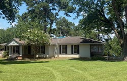 111 Lakeview Drive, Eufaula, AL 36027