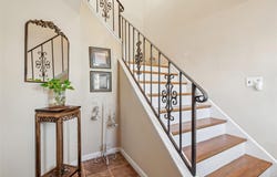 7 Avenue B, Locust Valley, NY 11560
