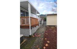 2325 NW Highland Avenue, Grants Pass, OR 97526