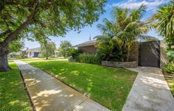 12831 Foster Road, Rossmoor, CA 90720