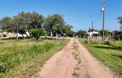 204 Lagitos Ln, Llano, TX 78643