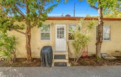 1700 Grismer Avenue, Burbank, CA 91504