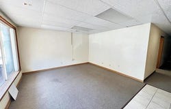 214 S Muskogee Avenue, Tahlequah, OK 74464