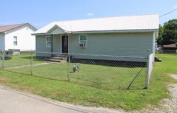 21 Damron Avenue, Branchland, WV 25506