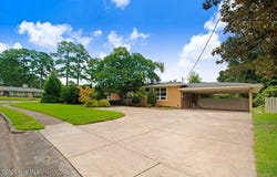 1201 Sutton Drive, Kinston, NC 28501