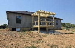 123 E Teakwood Avenue, Clever, MO 65631