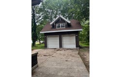629 N Main, White Hall, IL 62092