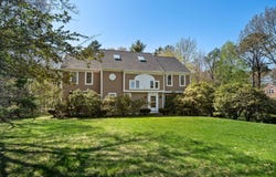 24 Winding Way, Plymouth, MA 02360