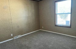 820 South Chinowth Road, Visalia, CA 93277