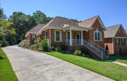 513 MAGNOLIA CREST CIRCLE, GARDENDALE, AL 35071