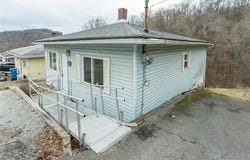 1183 Hill St, Lower Burrell, PA 15068
