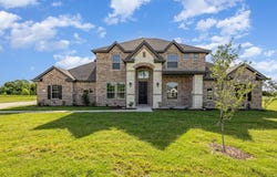 670 WALES Court, Waxahachie, TX 75167