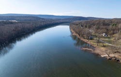 1529 KNOTT ROAD, SHEPHERDSTOWN, WV 25443