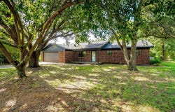 299 Dudley Lane, Burleson, TX 76028