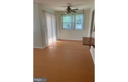 22 FLORENCE TOLLGATE, FLORENCE, NJ 08518