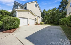 10216 Edgecliff Road, Huntersville, NC 28078
