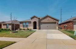 1217 Briar Hill Drive, Denton, TX 76207