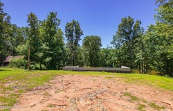 64 Lake Hayes Estates Road, Trenton, TN 38382