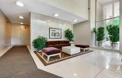 70 W Burton Place, Chicago, IL 60610