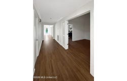 74 Robinwood Place, Jackson, MS 39211
