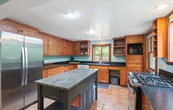 17 Tinker Hill Road, Guilford, VT 05301
