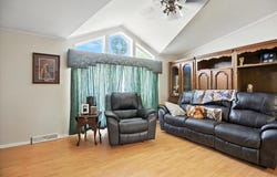 11 Tammy Lane, Lewiston, ME 04240