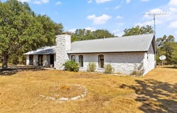 196 Willy Rd, Bastrop, TX 78602