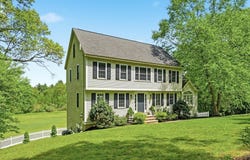 26 Long Hill Rd, Georgetown, MA 01833
