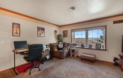 947 Broadmoore Dr, Hartford, WI 53027
