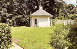 1 E 4th Street, Weston, WV 26452