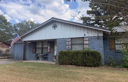 105 Pecan Dr, New Boston, TX 75570