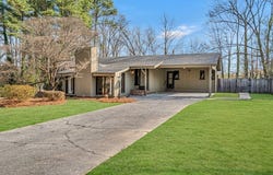 507 Riderwood Drive, DALTON, GA 30721
